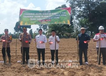 Wabup Sarolangun Gerry Trisatwika Pimpin Penanaman Jagung Serentak