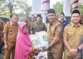Pemkab Sarolangun Distribusikan Bantuan Pangan Beras, Sasar 17.760 Penerima Manfaat