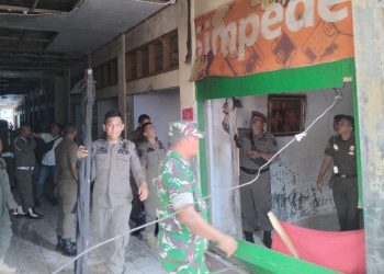 Bongkar! Tim Gabungan Eksekusi Kedai Remang-remang di Pasar Bawah Sarolangun