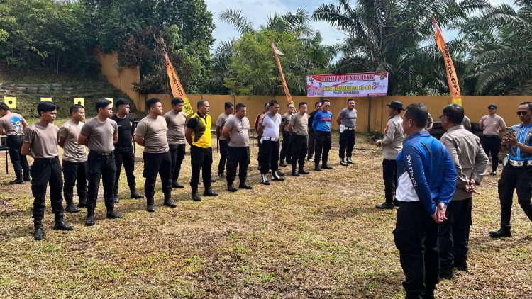 Kapolres Sarolangun Pimpin Lomba Menembak Personel polres dan Polsek Jajaran dalam Rangka HUT Bhayangkara ke-80