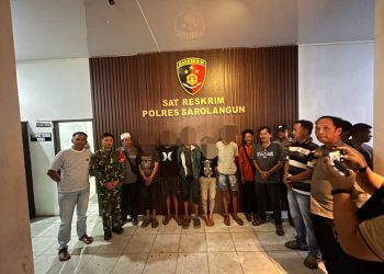Lima Warga SAD Serahkan Diri ke Polisi Usai Diduga Keroyok Anggota TNI di Kawasan PT SAL Air Hitam