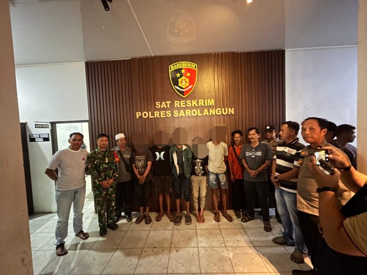 Lima Warga SAD Serahkan Diri ke Polisi Usai Diduga Keroyok Anggota TNI di Kawasan PT SAL Air Hitam