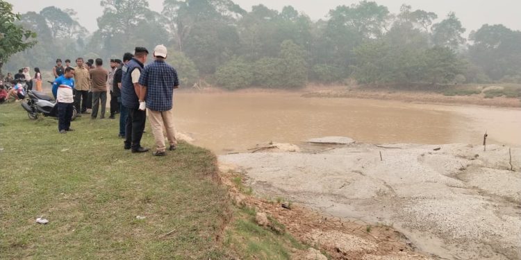 Polres Sarolangun Pantau Lokasi PETI di Sungai Batang Tembesi